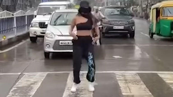 அரையும் குறையுமாக சாலையில் டான்ஸ் ஆடிய இன்ஸ்டாகிராம் பிரபலம்!! லைக்ஸிற்காக இப்படியா!