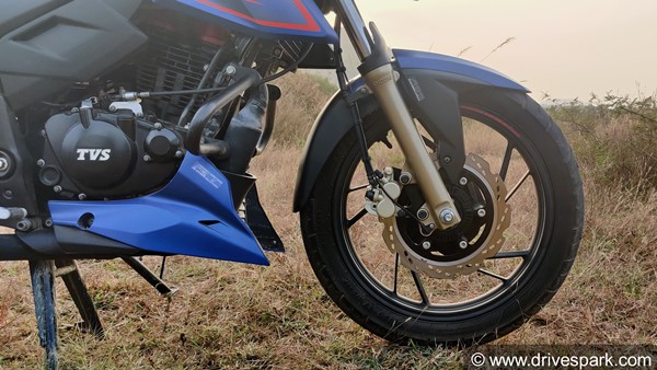 இதை யாருமே கவனிக்கறது இல்ல... இப்போ வர்ற பைக்குகளில் சென்டர் ஸ்டாண்டு இருக்காது... காரணம் என்னனு தெரியுமா?