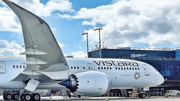 2021ம் ஆண்டிற்கான இந்தியாவின் சிறந்த விமான நிறுவனம் எது தெரியுமா?.. இனி அடுத்த பயணத்துக்கான டிக்கெட் இங்கேதான்!