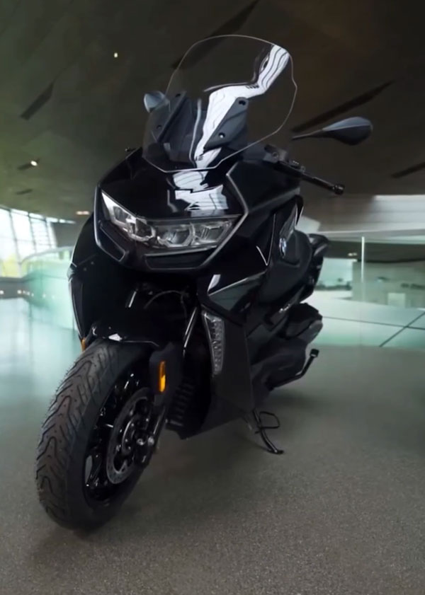 BMW இந்தியாவில் நுழைந்து 14ஆண்டுகள் ஆயிருச்சாம்! இத்தன வருஷத்துல எத்தன வாகனங்களை விற்பனை செஞ்சிருக்காங்க?