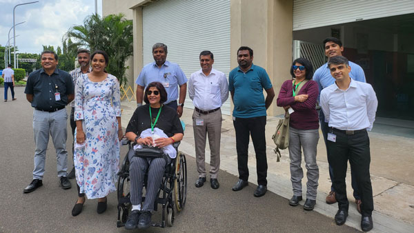 கோரிக்கை விடுத்த இரண்டே மாதங்களில் வேண்டியதை செய்து கொடுத்த Mahindra... இதுதாங்க நம்ம ஊர் நிறுவனம்!! கோரிக்கை விடுத்த இரண்டே மாதங்களில் வேண்டியதை செய்து கொடுத்த Mahindra... இதுதாங்க நம்ம ஊர் நிறுவனம்!!