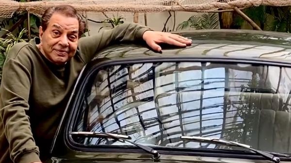 பளபளனு காட்சியளிக்கும் 60 ஆண்டுகள் பழைய கார்... ரூ. 18,000 கொடுத்து வாங்கியதாம்! பிரபல நடிகர் நெகிழ்ச்சி!