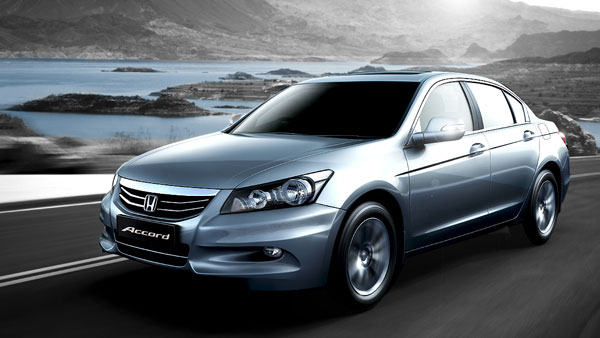 கம்மியான விலையில் கிடைச்சாகூட வாங்கிடாதீங்க... செகண்ட் ஹேண்டில் வாங்குவதை தவிர்க்க வேண்டிய கார் மாடல்கள்!