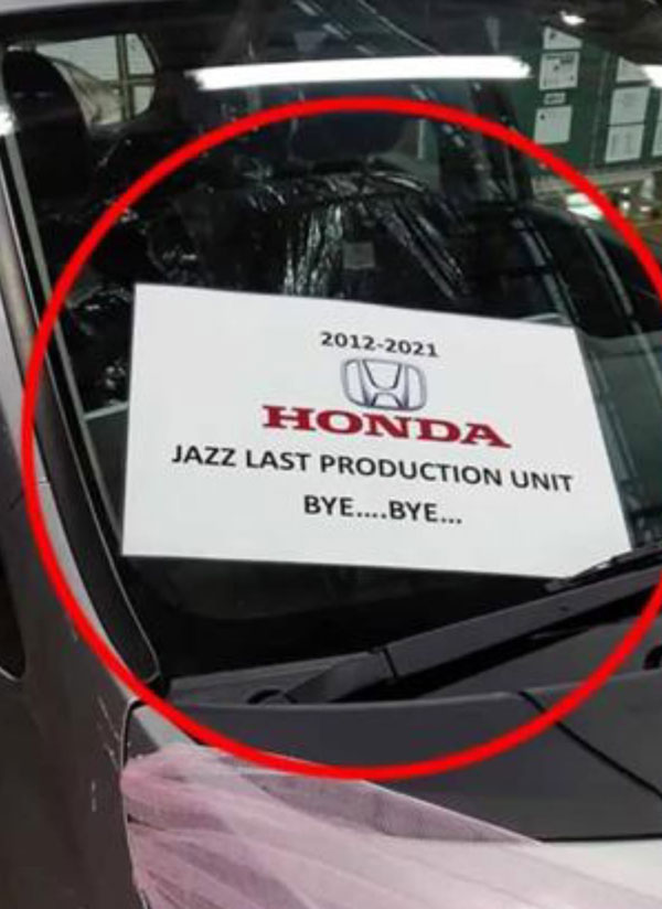 முடிவிற்கு வந்த 18 வருட விற்பனை!! ஹோண்டா ஜாஸ் ஹேட்ச்பேக்கை வழியனுப்பி வைத்த மலேசியர்கள்!