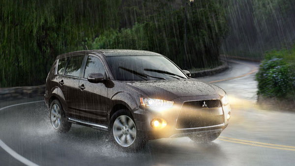 கம்மியான விலையில் கிடைச்சாகூட வாங்கிடாதீங்க... செகண்ட் ஹேண்டில் வாங்குவதை தவிர்க்க வேண்டிய கார் மாடல்கள்!