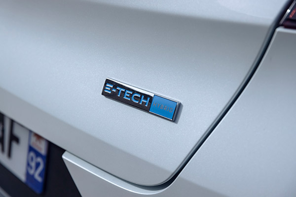 ஐரோப்பாவில் விற்பனையில் டீசல் கார்களை முந்திய எலக்ட்ரிக் கார்கள்!! வரலாற்றிலேயே இதுதான் முதல்முறையாம்