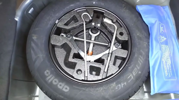 புதிய டாடா பஞ்ச் காரின் மலிவான ப்யூர் வேரியண்ட்!! ரூ.5 லட்சத்திற்கு ஏற்ற கார் தானா?