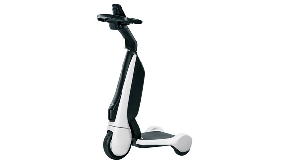 Toyota-வின் 3 சக்கர பேட்டரி வாகனம் அறிமுகம்... ரொம்ப முடியாதவங்களுக்கு வேற லெவல்ல உதவியா இருக்கும்!