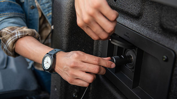 புதிய தலைமுறை ஃபோர்டு ரேஞ்சர் பிக்-அப் ட்ரக் வெளியீடு!! ட்ரக்கை பற்றி நீங்க தெரிஞ்சிக்க வேண்டிய விஷயங்கள்!