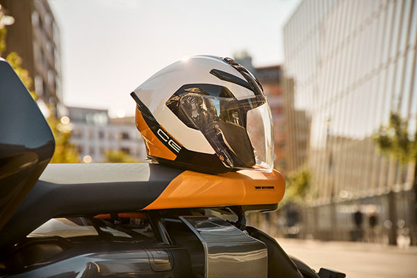 எதிர்பார்த்த இ-ஸ்கூட்டரின் உற்பத்தியை தொடங்கியது பிரபல நிறுவனம்... இந்த கொழு கொழு பையன் இந்தியா வருமா? முழு விபரம்!