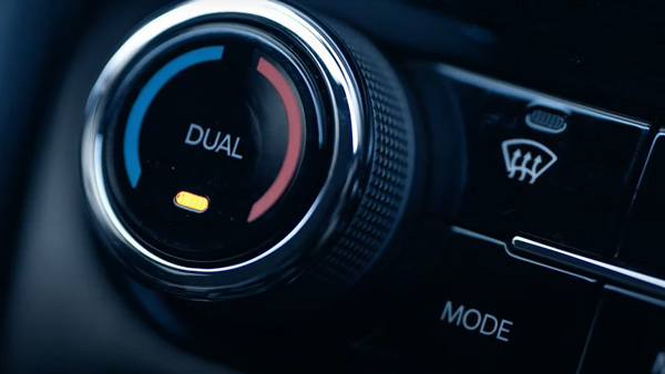 நம்பவே முடியல... Mahindra XUV700 காருக்கு அதுக்குள்ள இவ்ளோ புக்கிங்கா? மிரண்டு போன போட்டி நிறுவனங்கள்!