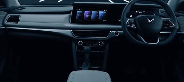 நம்பவே முடியல... Mahindra XUV700 காருக்கு அதுக்குள்ள இவ்ளோ புக்கிங்கா? மிரண்டு போன போட்டி நிறுவனங்கள்!