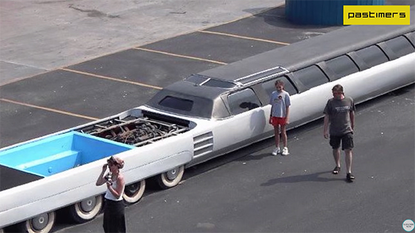 சுமார் 26 சக்கரங்களுடன் உலகின் நீளமான கார், அமெரிக்கன் ட்ரீம்!! எத்தனைக்கு பேருக்கு இந்த காரை பற்றி தெரியும்? 