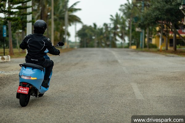 வாடிக்கையாளர்களின் எதிர்பார்ப்புகளை பூர்த்தி செய்கிறதா ஓலா எஸ்1 ப்ரோ எலெக்ட்ரிக் ஸ்கூட்டர்? ரிவியூ!