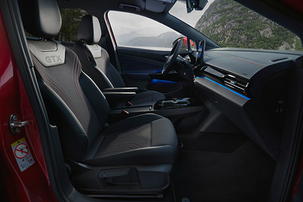 520 கிமீ ரேஞ்ச்... புத்தம் புதிய கூபே ரக எஸ்யூவி காரை வெளியிட்டது ஃபோக்ஸ்வேகன்!