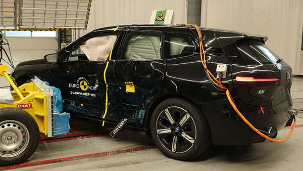 அடுத்த வாரம் விற்பனைக்கு வருகிறது BMW iX... இதோட பாதுகாப்பு திறன் என்ன தெரிஞ்சா நீங்களும் ஒன்னு வாங்க ஆசப்படுவீங்க!