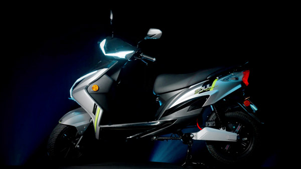 ஓலா எலெக்ட்ரிக் ஸ்கூட்டருக்கு புதிய ஆப்பு... ஒற்றை சார்ஜில் 120 கிமீ போகும்... EeVe Soul இந்தியாவில் அறிமுகம்!