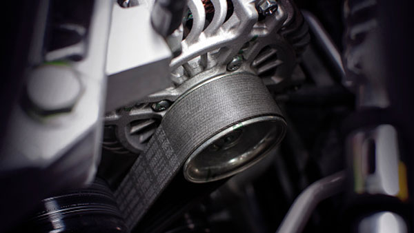 டிரைவ் பெல்ட்ல கோளாறு இருந்தா இது எல்லாம் நடக்கும்... டிரைவ் பெல்ட் பிரச்னையை குறிக்கும் 5 அறிகுறிகள்!