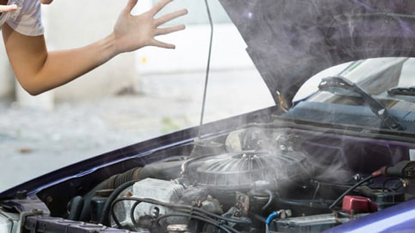 டிரைவ் பெல்ட்ல கோளாறு இருந்தா இது எல்லாம் நடக்கும்... டிரைவ் பெல்ட் பிரச்னையை குறிக்கும் 5 அறிகுறிகள்!