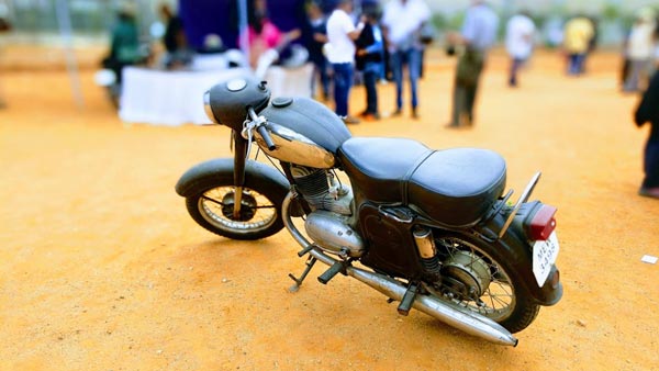 க்ரூஸர் ரக யெஸ்டி பைக்கை முதலாவதாக களமிறக்கும் கிளாசிக் லெஜண்ட்ஸ்!! மீட்டியோர் 350-க்கு போட்டியாக..!