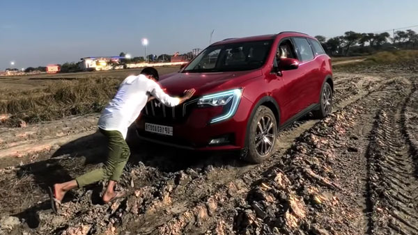 முன்-சக்கர-ட்ரைவ் கார்களை ஆஃப்-ரோடுகளுக்கு எடுத்த செல்லக்கூடாது என்பதற்கு இதுவே உதாரணம்!! வீடியோ