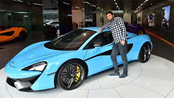 UAE-இல் 1 கிலோ தங்கத்தை பரிசாக தட்டிச்சென்ற இந்திய இளைஞர்!! இறந்த தந்தைக்கு அர்ப்பணிப்பதாக பெருமிதம்!