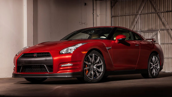 அபுதாபி காவல்துறையும், அவர்களிடத்தில் இருக்கும் சூப்பர்கள் கார்களும்... இந்த காரை எல்லாம் போலீஸ்காரங்க பயன்படுத்துறாங்களா!!