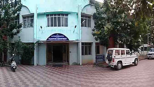 பெண்களுக்கு குஷியளிக்கும் புதிய திட்டம்! கட்டணமில்லா பேருந்துபோல் 'பிங்க் லைசென்ஸ் டே' அறிமுகம்! பெண்களுக்கு மட்டும்தான்!