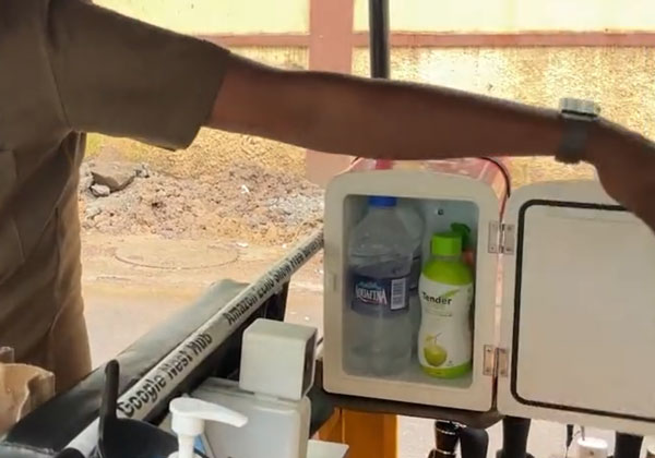 சென்னையில் இப்படியொரு ஆட்டோ டிரைவரா!! ஆனந்த் மஹிந்திராவை கவர்ந்துட்டாரு... செம்ம ஐடியாஸ்!