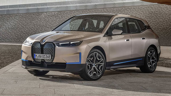 கடந்த 10 வருடங்களில் இல்லாத விற்பனை வீழ்ச்சியை கண்டுவரும் ஆடி!! சொகுசு கார்களில் இந்த பிராண்ட் தான் டாப்!