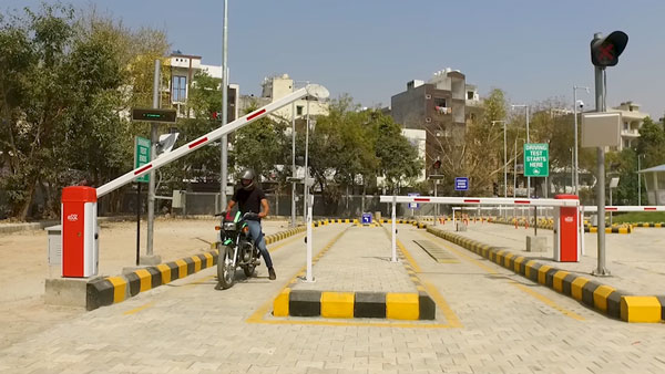 ஓட்டுநர் உரிமத்திற்கான டெஸ்ட் தற்காலிகமாக ரத்து... குறுஞ்செய்தி வாயிலாக தகவல் அனுப்பிய ஆர்டிஓ!