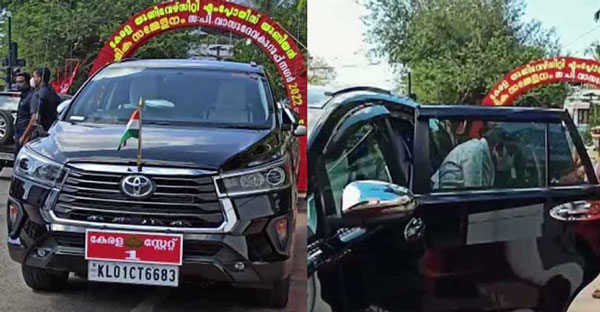 இத்தனை லட்சம் செலவா? வெள்ளைக்கு பதிலாக கருப்பு நிற காருக்கு மாறிய பினராயி விஜயன்... காரணம் என்னனு தெரியுமா?