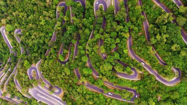 ஆனந்த் மஹிந்திராவின் ட்விட்டால் உலகளவில் ட்ரெண்டாகிய நமது கொல்லிமலை!! பைக் ரைடர்ஸ் குவிய போறாங்க...!