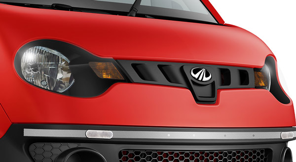 அதிகம் மைலேஜ் தரலனா ரிட்டர்ன் கொடுத்திடலாம்... வர்த்தக வாகனங்களுக்காக மிக துணிச்சலான அறிவிப்பு வெளியிட்ட மஹிந்திரா!