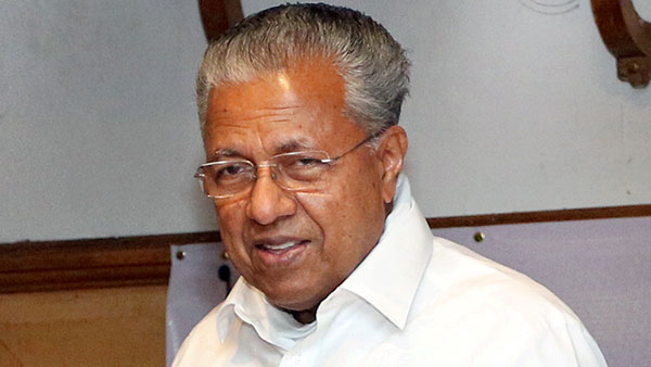 இத்தனை லட்சம் செலவா? வெள்ளைக்கு பதிலாக கருப்பு நிற காருக்கு மாறிய பினராயி விஜயன்... காரணம் என்னனு தெரியுமா?