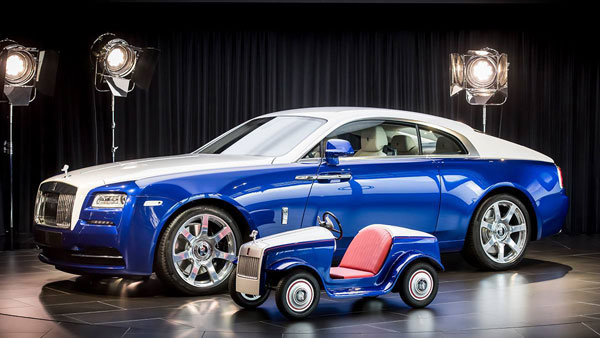 117ஆண்டுகால வரலாற்றில் இதுவரை இல்லாத சிறந்த விற்பனை! எத்தனை யூனிட் ரோல்ஸ் ராய்ஸ் கார் விற்பனையாகி இருக்கு தெரிஞ்சா ஒரு நிமிஷம் ஸ்டண் ஆயிருவீங்க!