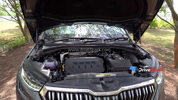 பிரீமியமான எஸ்யூவி கார்... இந்தியாவில் மீண்டும் அறிமுகமானது Skoda Kodiaq... டெஸ்ட் டிரைவ் ரிப்போர்ட்!