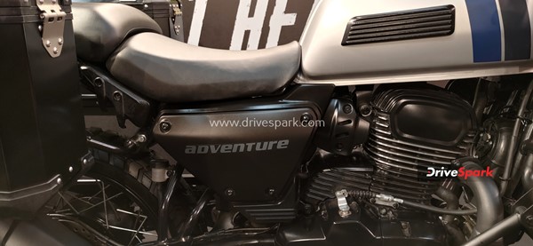 ஓட்டி ரொம்ப வருஷம் ஆச்சு... இந்தியாவில் யெஸ்டி பைக்குகளின் டெலிவரி தொடங்கியது... ரசிகர்கள் உற்சாகம்!