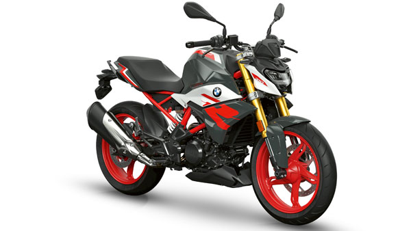 காதலர் தின கொண்டாட்டம்... பிரபல நடிகைக்கு பிஎம்டபிள்யூ பைக்கை பரிசாக வழங்கிய கணவன்... விலை எவ்ளோனு தெரியுமா?