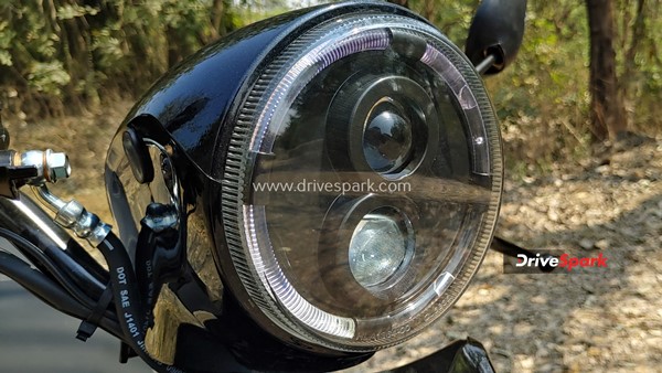 இந்த விலைக்கு இப்படி ஒரு எலெக்ட்ரிக் ஸ்கூட்டரா? எவ்ளோனு தெரிஞ்சா உடனே வாங்க ஆசைப்படுவீங்க!