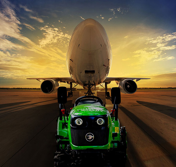 வெளிநாட்டு விவசாயிகளும் நல்லா இருக்கணும்... ஏற்றுமதி செய்யப்படும் இந்தியாவின் முதல் எலெக்ட்ரிக் டிராக்டர்!