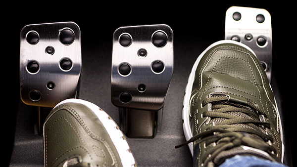 காரில் அதிக எடையை ஏற்றினால் இவ்ளோ பிரச்னைகள் ஏற்படுமா? இதெல்லாம் முன்னாடியே தெரியாம போச்சே!