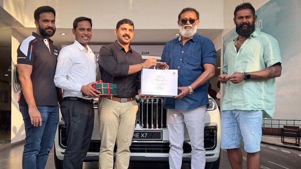 எம ராஜா வாங்கிய சொகுசு கார்... அடேங்கப்பா இவ்ளோ அதிக விலை கொடுத்து இந்த காரா வாங்கியிருக்காரா!!