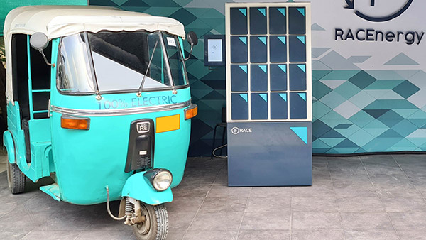 சார்ஜிங் மையங்களுக்கு பதிலாக முழுமையாக சார்ஜ் செய்யப்பட்ட பேட்டரிகள்... 2022 பட்ஜெட்டில் வெளியான சூப்பரான தகவல்!