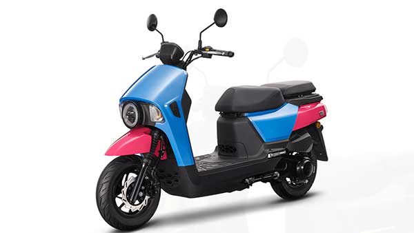 அசத்தலான வடிவில் தைவான் நாட்டின் 4மைகா ஸ்கூட்டர்கள்!! 125சிசி & 150சிசி வெளியீடு!