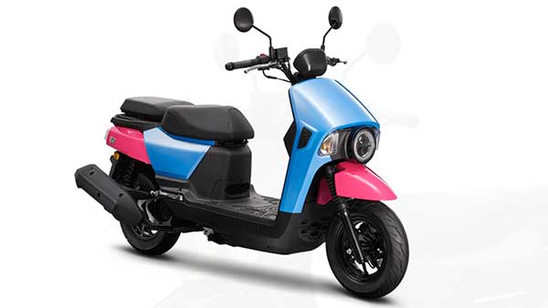 அசத்தலான வடிவில் தைவான் நாட்டின் 4மைகா ஸ்கூட்டர்கள்!! 125சிசி & 150சிசி வெளியீடு!