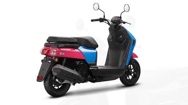 அசத்தலான வடிவில் தைவான் நாட்டின் 4மைகா ஸ்கூட்டர்கள்!! 125சிசி & 150சிசி வெளியீடு!