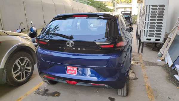 மாருதி பலேனோவிற்கு போட்டியாக, புதிய நீல நிறத்தில் டாடா அல்ட்ராஸ்!! ஸ்பை வீடியோ வெளியீடு!