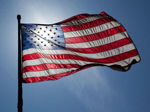 உக்ரைன் மீதான படையெடுப்பின் எதிரொலி... ரஷ்யாவில் தொழிற்சாலைகளை மூடும் திட்டத்தில் ஆட்டோமொபைல் நிறுவனங்கள்!! 