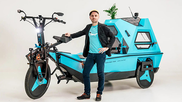 சைக்கிள், போட், கலைப்பாற்றும் ரூம்... எப்படி வேணாலும் பயன்படுத்திக்கலாம்... இப்படி ஒரு வண்டி தாங்க தேவை!